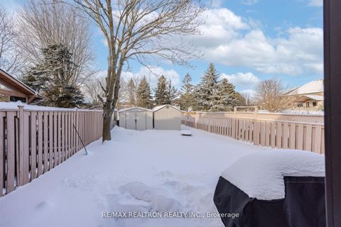 Photo 41 at 60 Arthur Hall Drive, Sharon, East Gwillimbury