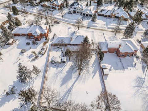 Photo 44 at 60 Arthur Hall Drive, Sharon, East Gwillimbury