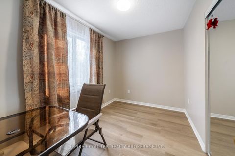 Photo 13 at 82 Barre Drive, Painswick North, Barrie