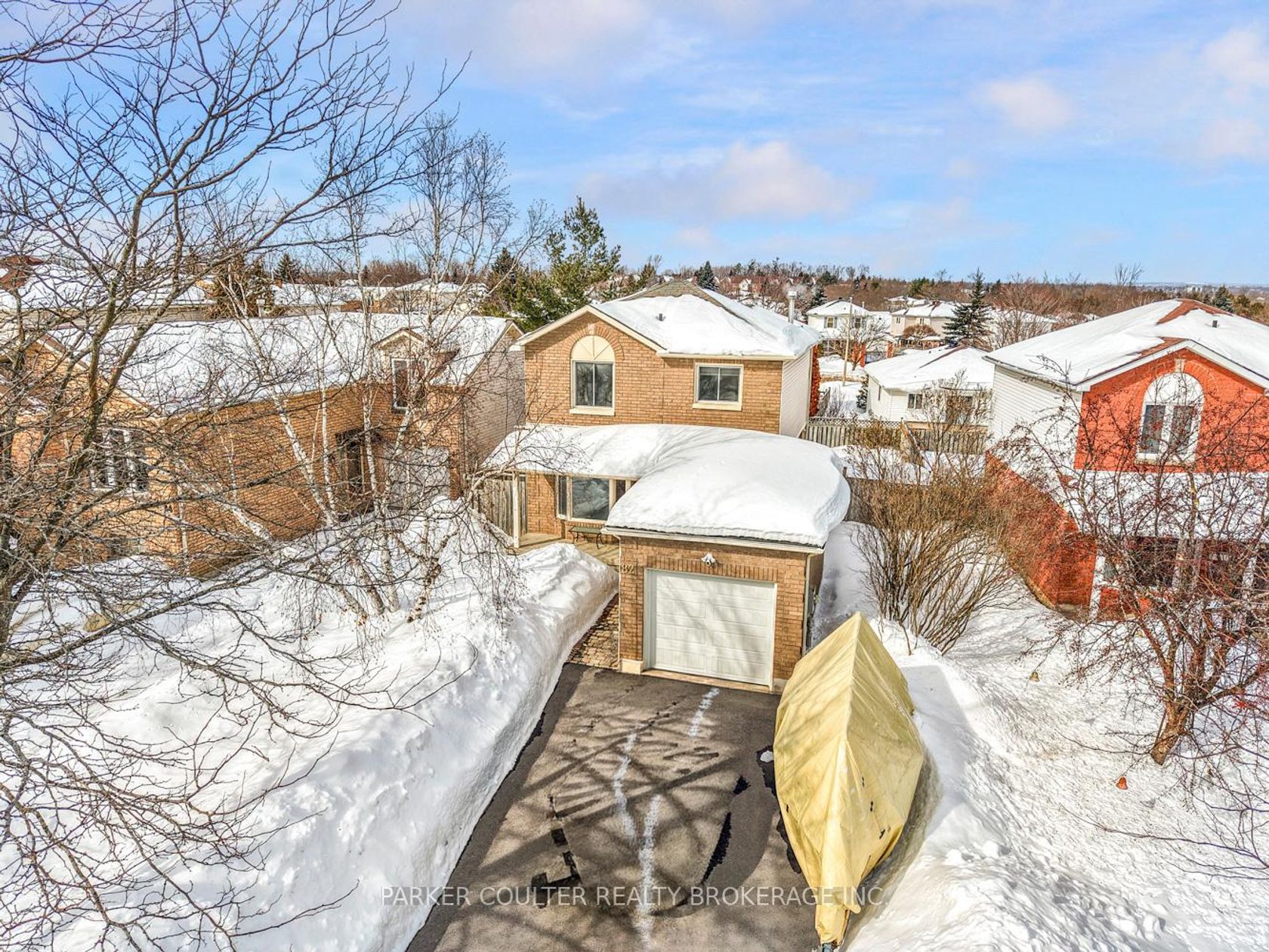 82 Barre Drive, Painswick North, Barrie photo number 2