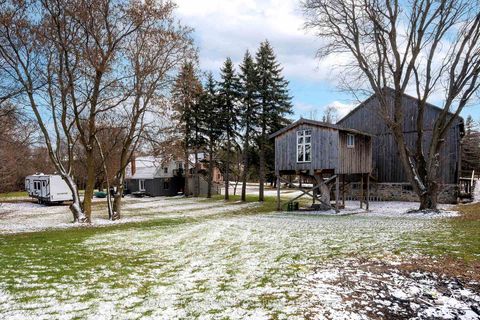 Photo 23 at 7590 19th Side Road, Schomberg, King