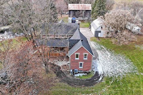 Photo 25 at 7590 19th Side Road, Schomberg, King