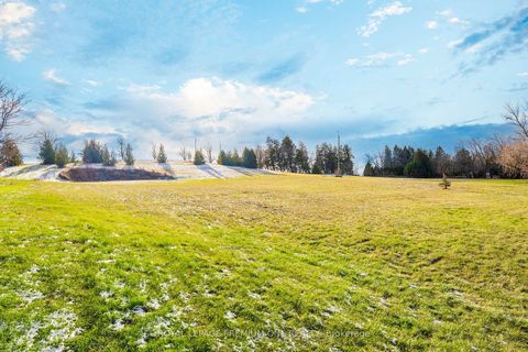 Photo 32 at 7590 19th Side Road, Schomberg, King