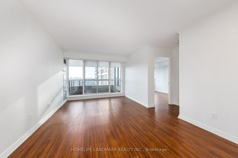 Photo 6 at 711 - 91 Townsgate Drive, Yorkhill, Vaughan