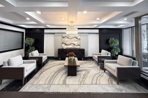 Photo 17 at 711 - 91 Townsgate Drive, Yorkhill, Vaughan