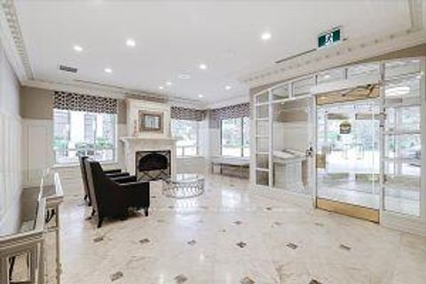 Photo 2 at 717 - 88 Grandview Way, Willowdale East, Toronto