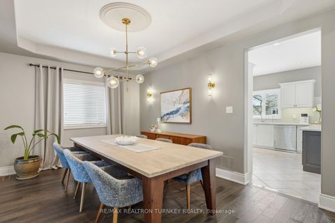 Photo 10 at 668 Foxcroft Boulevard, Wyndham, Newmarket