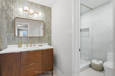 Photo 32 at 668 Foxcroft Boulevard, Wyndham, Newmarket