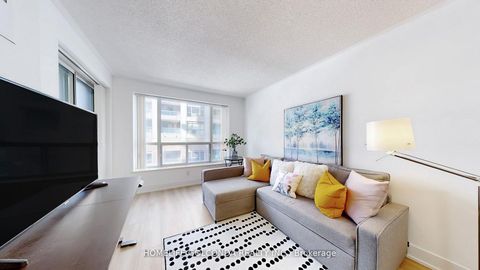 Photo 11 at 305 - 889 Bay Street, Bay Street Corridor, Toronto