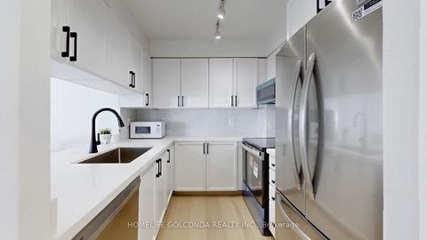 Photo 16 at 305 - 889 Bay Street, Bay Street Corridor, Toronto