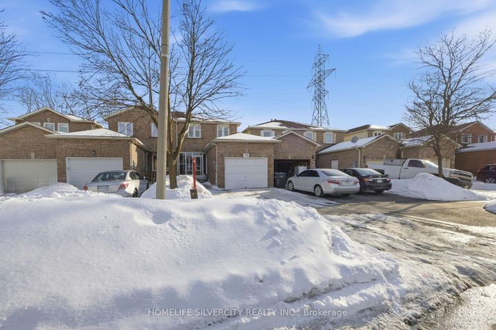 Photo 4 at 77 Tulip Drive, Fletcher's Creek South, Brampton