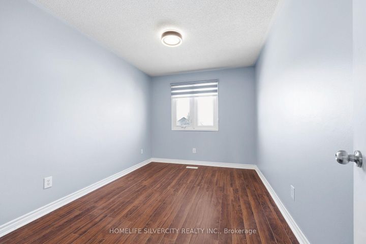 Photo 37 at 77 Tulip Drive, Fletcher's Creek South, Brampton