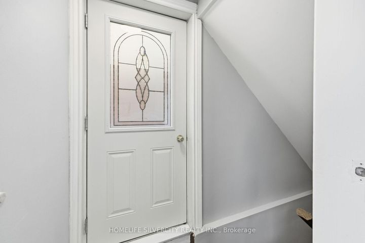 Photo 42 at 77 Tulip Drive, Fletcher's Creek South, Brampton