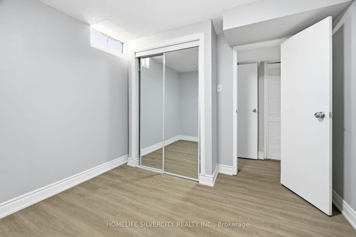 Photo 44 at 77 Tulip Drive, Fletcher's Creek South, Brampton