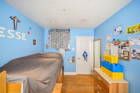 Photo 25 at 266 Calvington Drive, CFB, Toronto