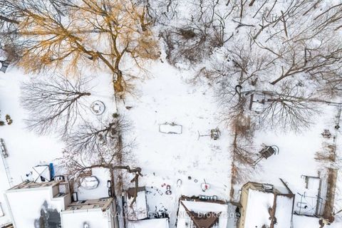 Photo 30 at 266 Calvington Drive, CFB, Toronto