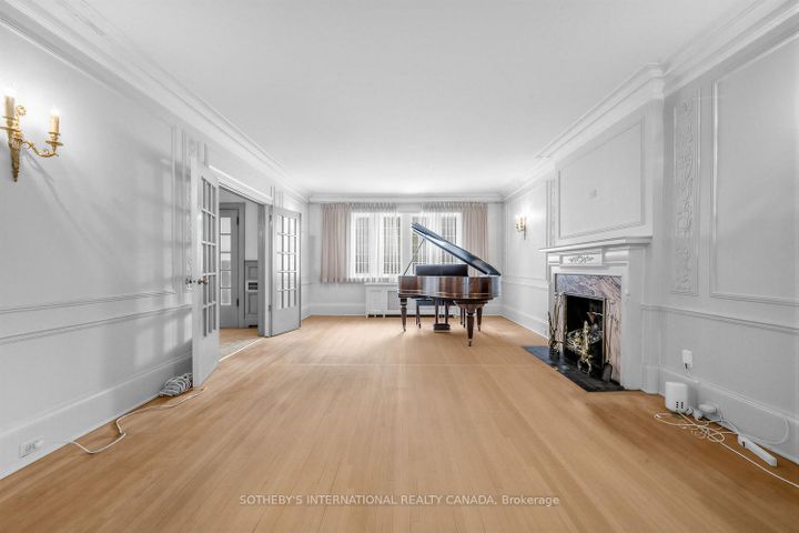 Photo 6 at 10 Gardiner Road, Forest Hill South, Toronto