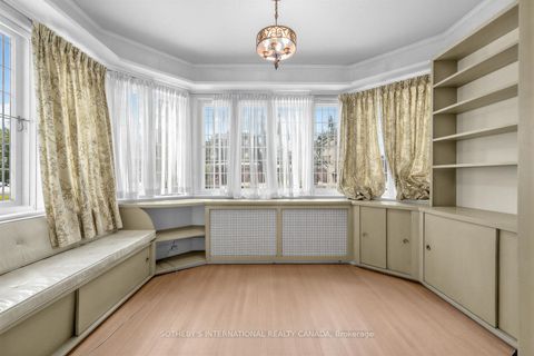 Photo 13 at 10 Gardiner Road, Forest Hill South, Toronto