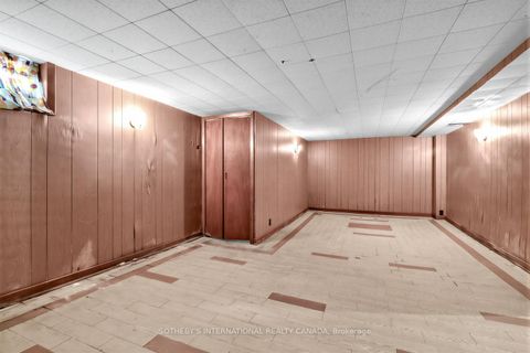 Photo 23 at 10 Gardiner Road, Forest Hill South, Toronto