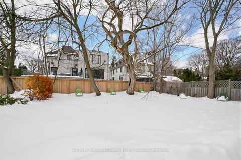 Photo 30 at 10 Gardiner Road, Forest Hill South, Toronto