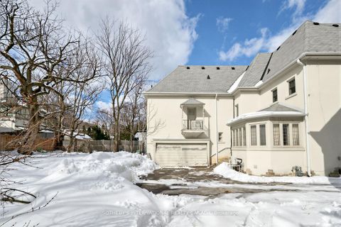 Photo 32 at 10 Gardiner Road, Forest Hill South, Toronto