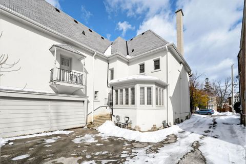 Photo 33 at 10 Gardiner Road, Forest Hill South, Toronto