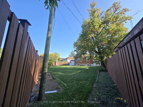 Photo 19 at 15 Princemere Crescent, Maryvale, Toronto