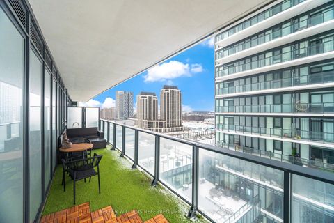 Photo 14 at 1115 - 9000 Jane Street, Maple, Vaughan