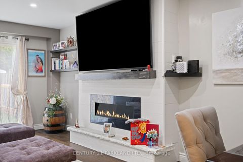 Photo 11 at 87 Bonacres Avenue, Centennial Scarborough, Toronto