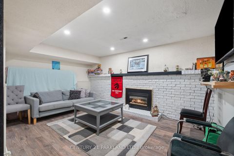 Photo 22 at 87 Bonacres Avenue, Centennial Scarborough, Toronto