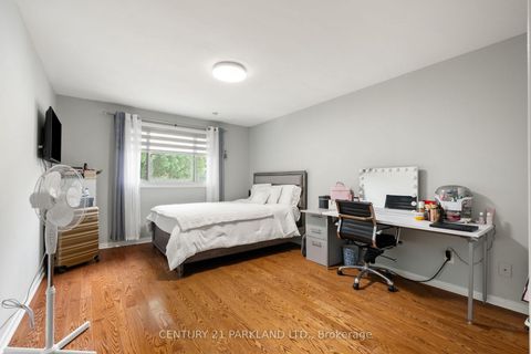 Photo 33 at 87 Bonacres Avenue, Centennial Scarborough, Toronto