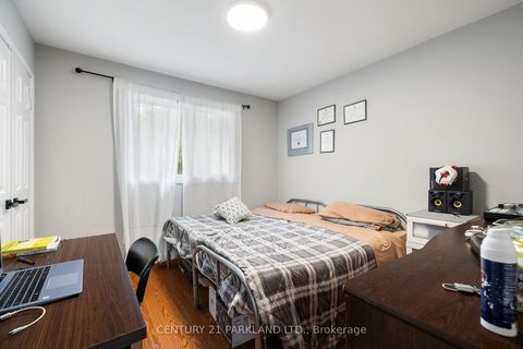 Photo 35 at 87 Bonacres Avenue, Centennial Scarborough, Toronto
