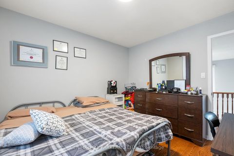 Photo 36 at 87 Bonacres Avenue, Centennial Scarborough, Toronto