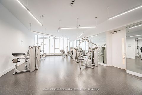 Photo 34 at 1001 - 12 York Street, Waterfront Communities C1, Toronto