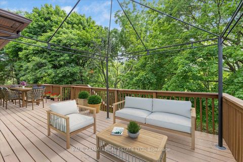 Photo 25 at 1 Bronte Road, Thornlea, Markham