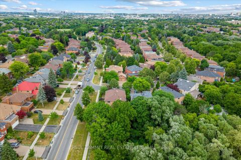 Photo 32 at 1 Bronte Road, Thornlea, Markham