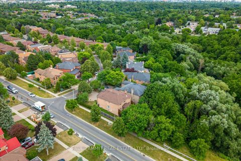 Photo 34 at 1 Bronte Road, Thornlea, Markham