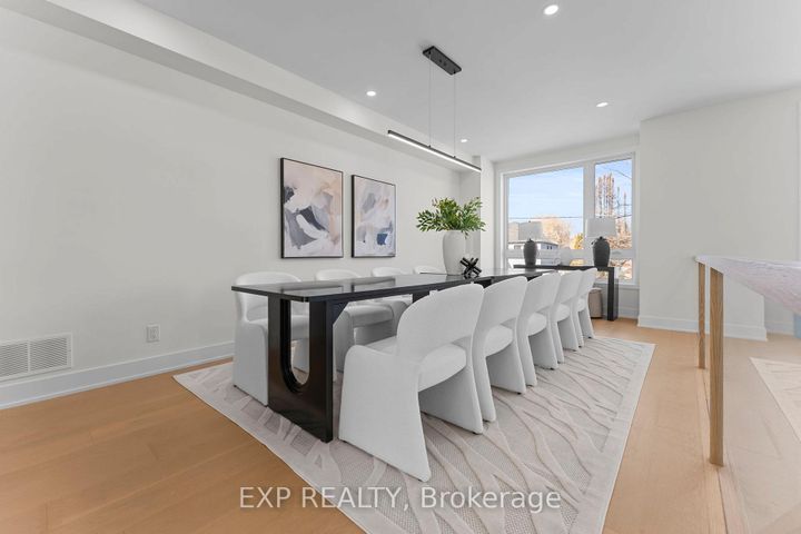 Photo 22 at 124 Dunbar Road, Cooksville, Mississauga