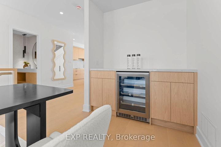 Photo 25 at 124 Dunbar Road, Cooksville, Mississauga