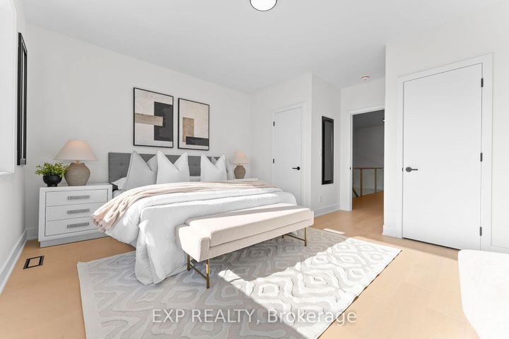 Photo 28 at 124 Dunbar Road, Cooksville, Mississauga