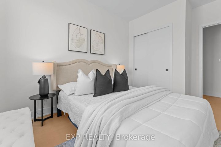 Photo 36 at 124 Dunbar Road, Cooksville, Mississauga