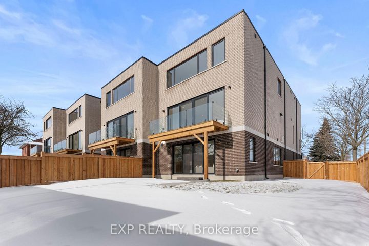 Photo 45 at 124 Dunbar Road, Cooksville, Mississauga