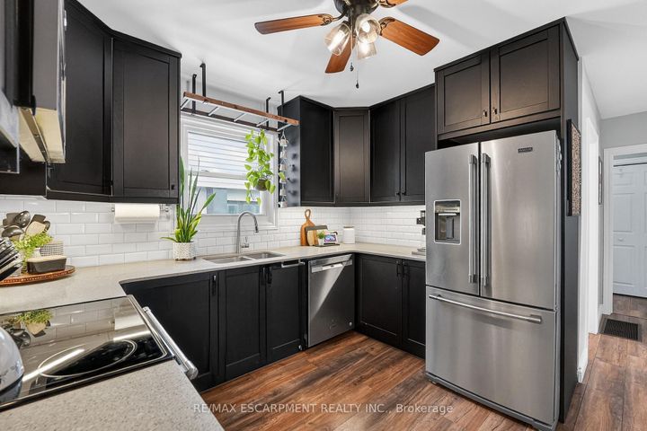 Photo 7 at 290 East 43rd Street, Hampton Heights, Hamilton