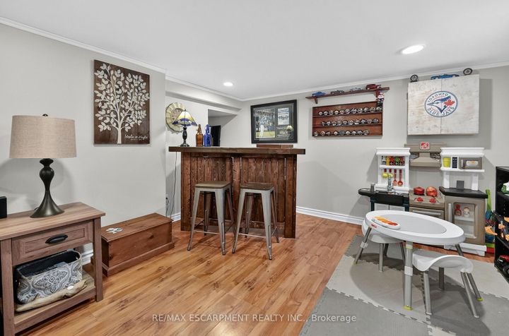 Photo 17 at 290 East 43rd Street, Hampton Heights, Hamilton