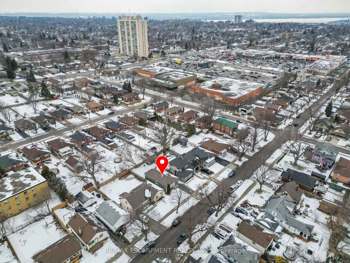 Photo 21 at 290 East 43rd Street, Hampton Heights, Hamilton