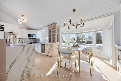 Photo 2 at 18 Villa Drive, Pefferlaw, Georgina