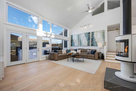 Photo 4 at 18 Villa Drive, Pefferlaw, Georgina