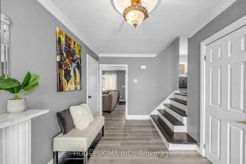 Photo 5 at 691 Fernhill Boulevard, Northglen, Oshawa