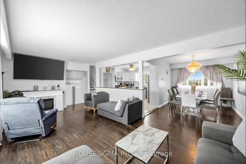 Photo 8 at 691 Fernhill Boulevard, Northglen, Oshawa