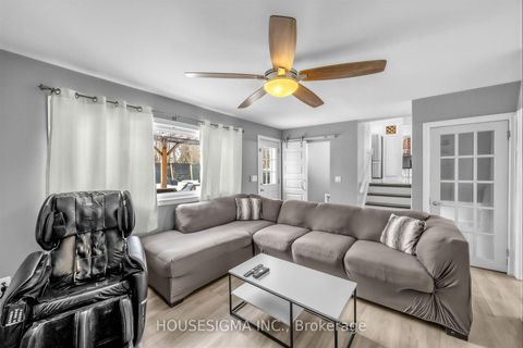 Photo 18 at 691 Fernhill Boulevard, Northglen, Oshawa